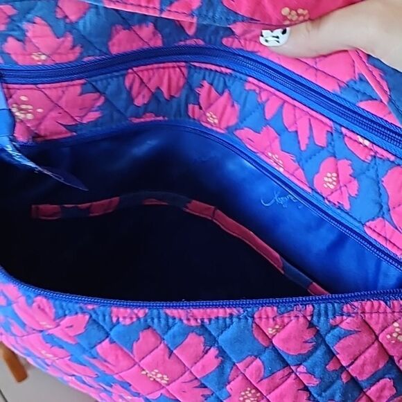 Vera Bradley Crossbody Bag Purse Womens Floral pink purple Shoulder